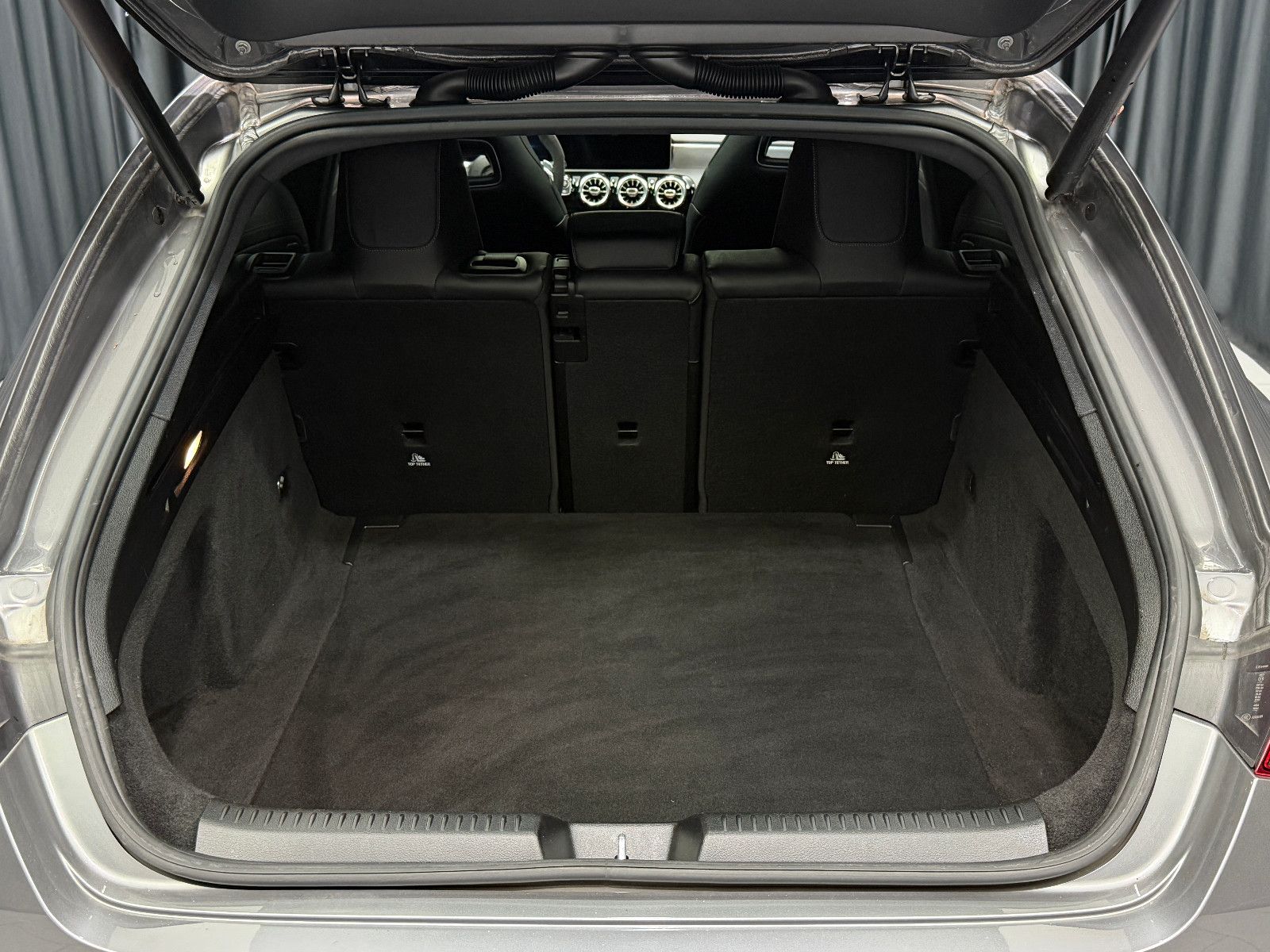 Fahrzeugabbildung Mercedes-Benz CLA 45 AMG Shooting Brake 4Matic|VOLL|