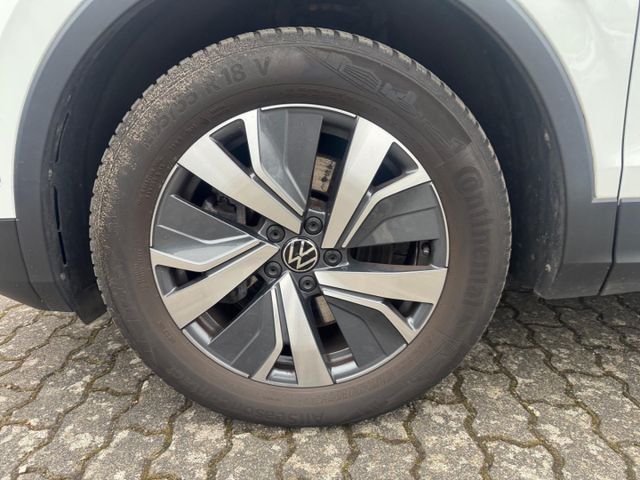 Tiguan Elegance eHybrid DSG IQ Light Panorama AH