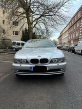 BMW 525i A - - BMW 5 Series aus 2003
