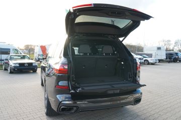 BMW X7 M50 - 8