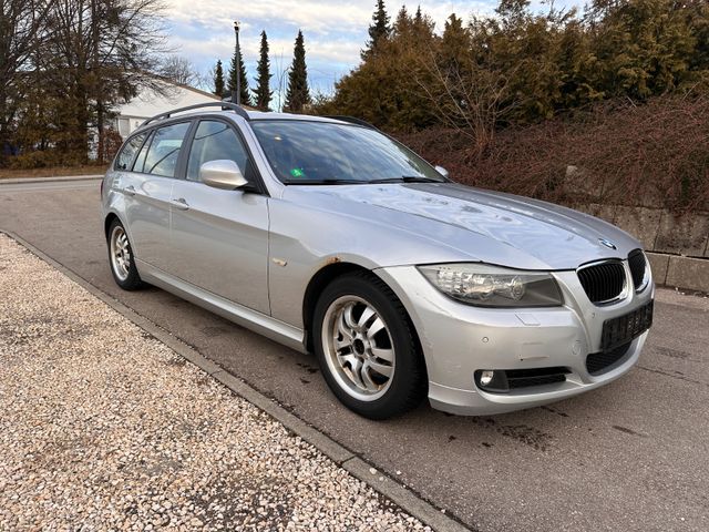 BMW 318 Baureihe 3 Touring 318d Pano/Navi/Xenon