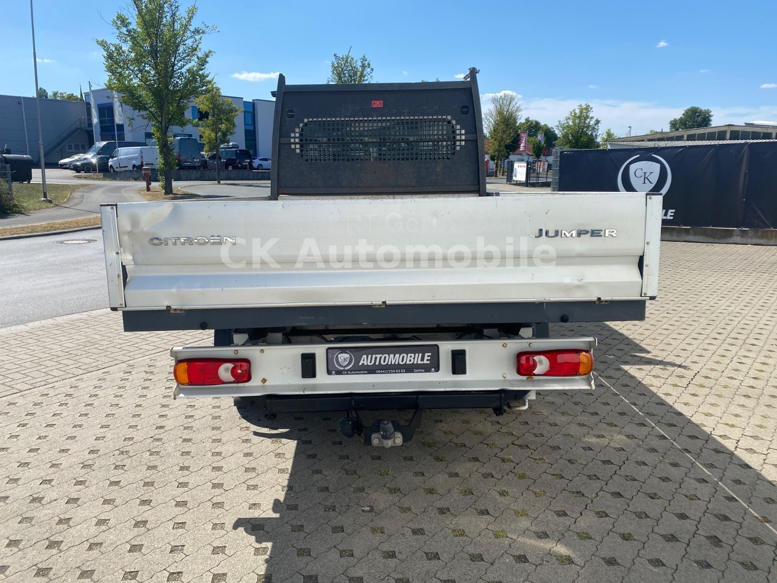 Fahrzeugabbildung Citroën Jumper Pritsche Doka. 35 L4 Heavy BlueHDi 130