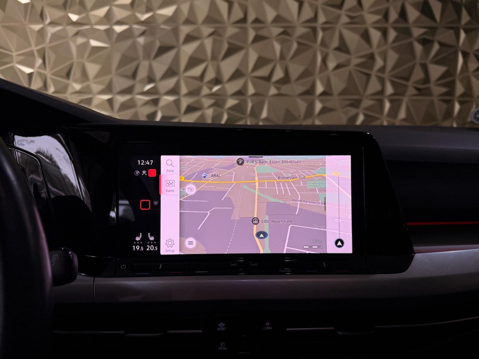 Volkswagen Golf VIII Lim. Life PANORAMA MASSAGE IQ.LIGHT, миниатюра 27