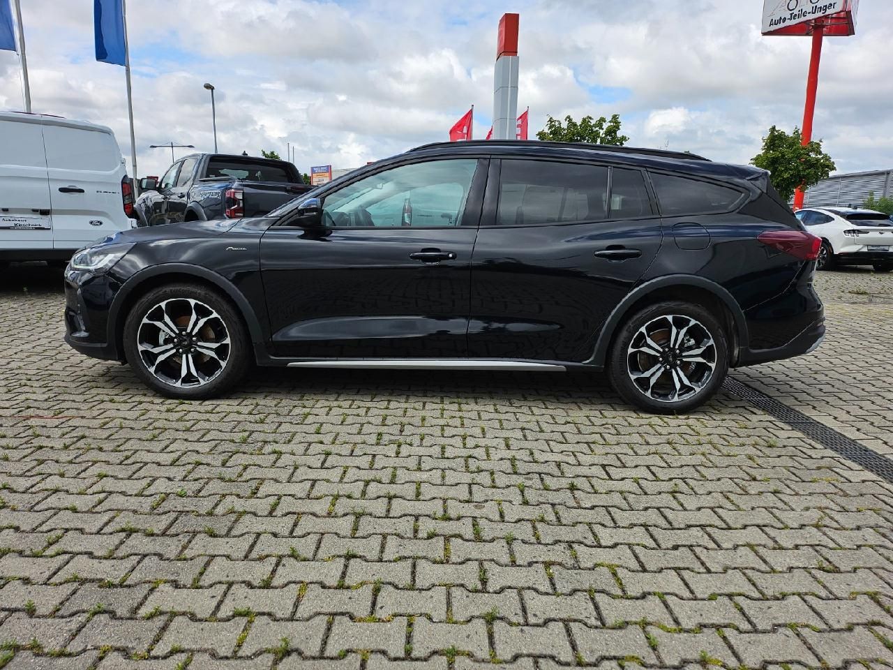 Fahrzeugabbildung Ford Focus Turnier Active