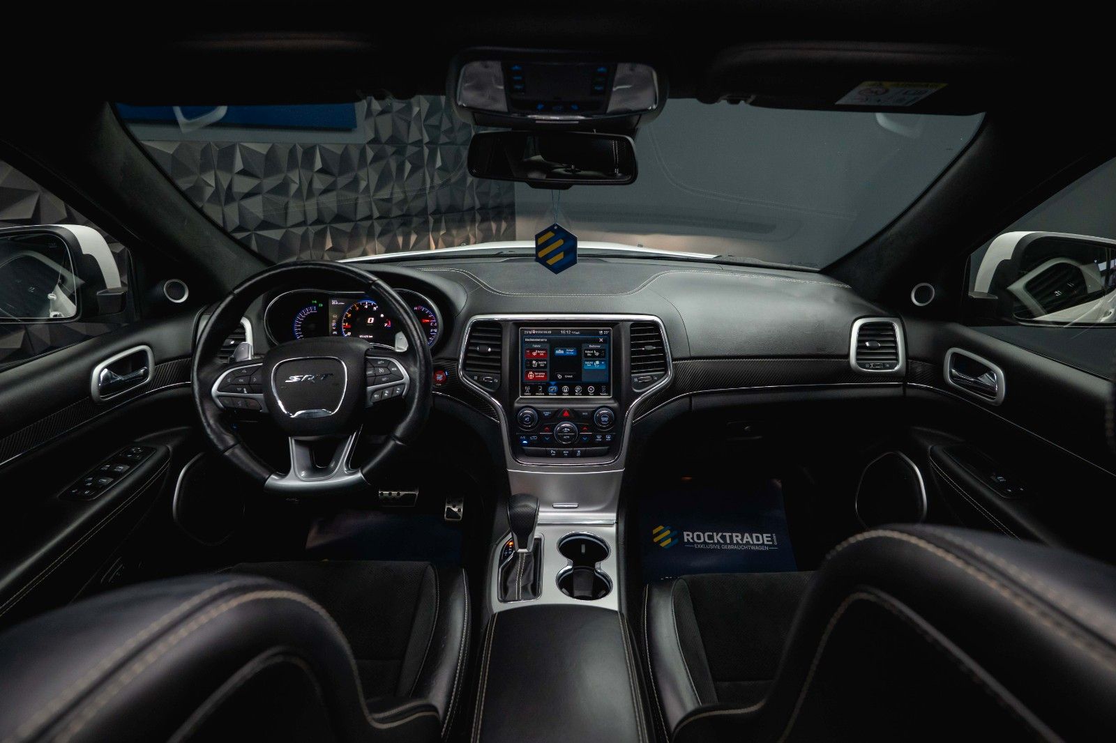 Fahrzeugabbildung Jeep Grand Cherokee 6.4 SRT V8 *Unfallfrei*Pano*COC*