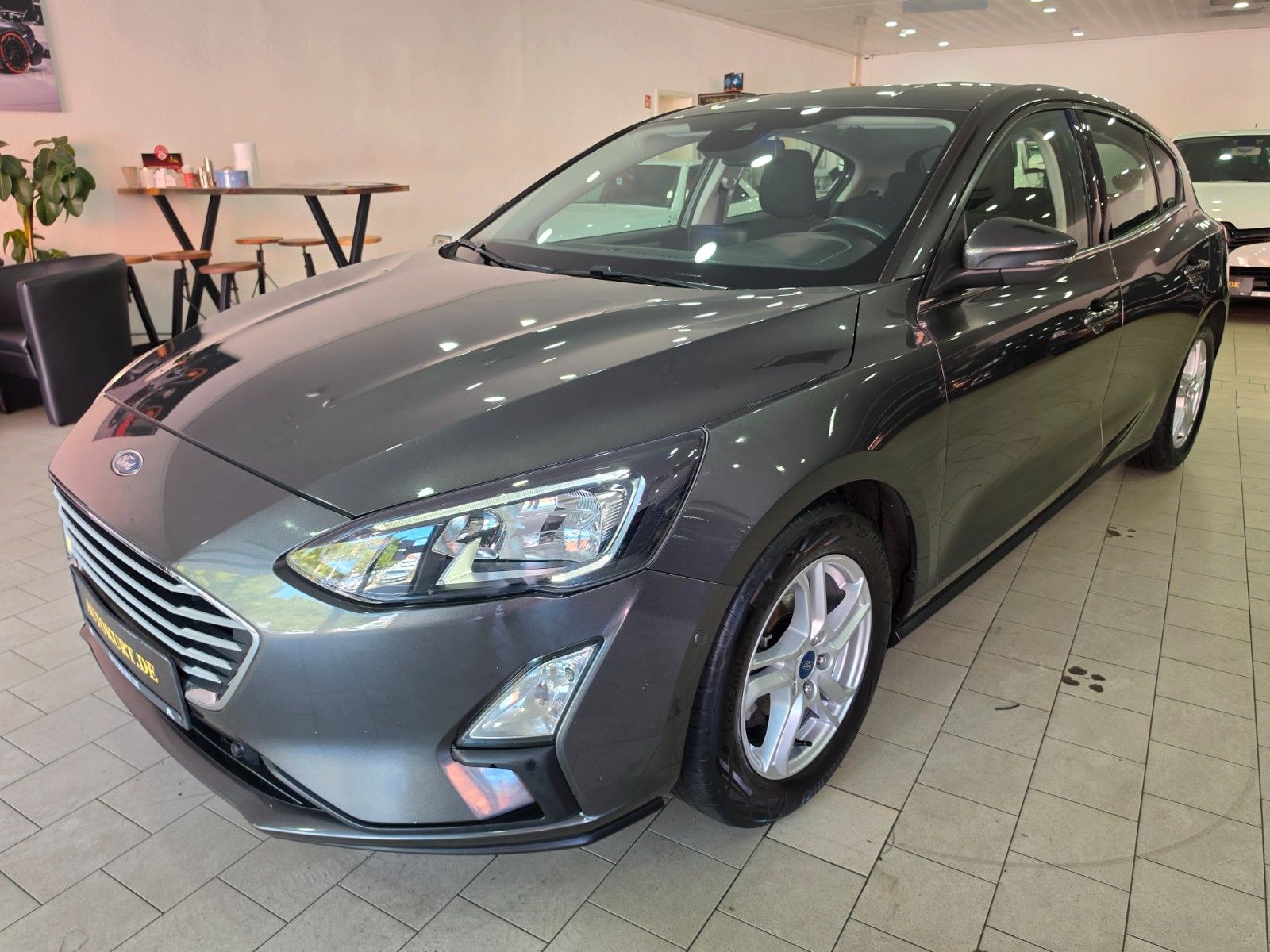 Ford Focus - 1