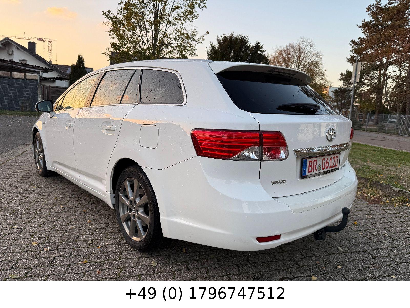 Toyota Avensis 2012 — двигун 2.231 cm³, 177 HP (130kW)