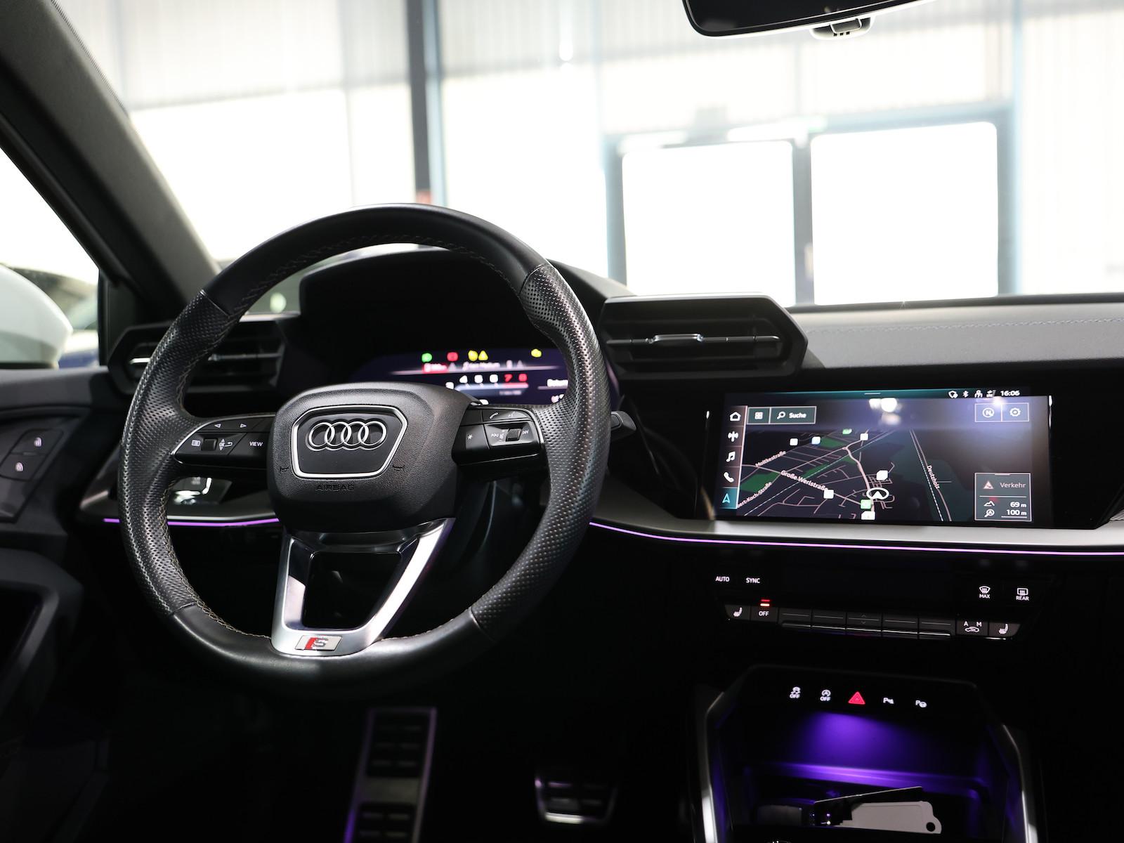 Audi A3 LIMOUSINE 35 TFSI S-LINE SPORT BLACK S-SITZE