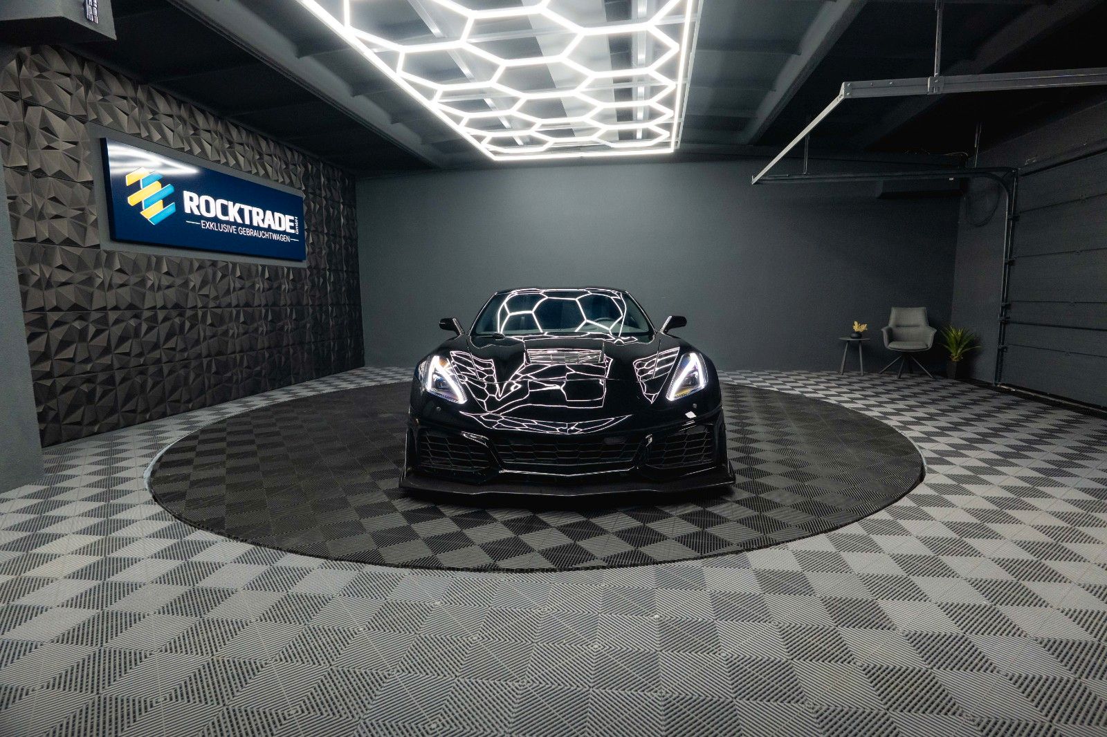 Fahrzeugabbildung Corvette C7 6.2 V8 Stingray Z06-Design Targa Performance