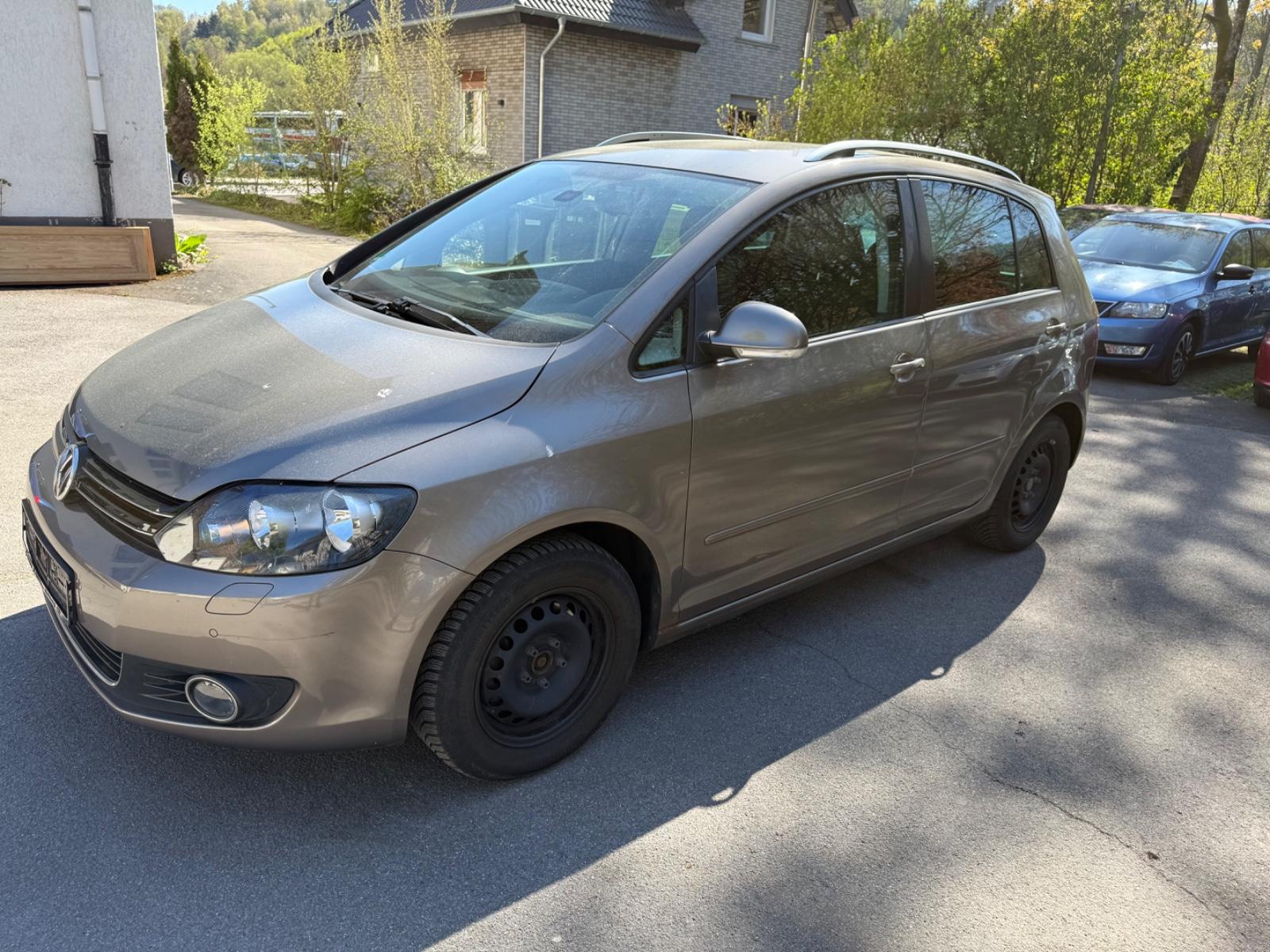 Volkswagen Golf Plus Higline Automatik,1.Hand,PDC,SHZ