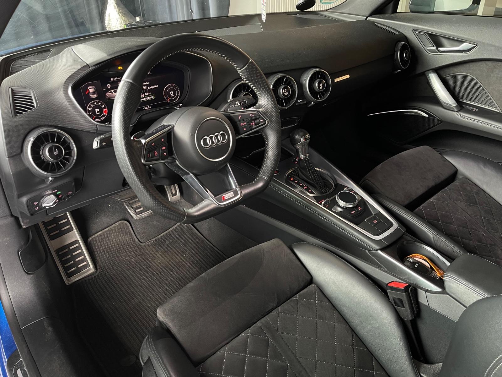 Audi TT Audi 8S 2.0 TFSI S line Competition | 313
