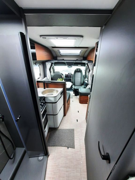Fahrzeugabbildung HYMER / ERIBA / HYMERCAR B-Klasse MC T 680 Verfüg./Sparen Sie 4.820,- €