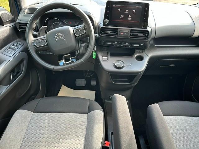 Citroën Berlingo Feel M/AHK/LED/Kamera/Panorama/Alu/PDC
