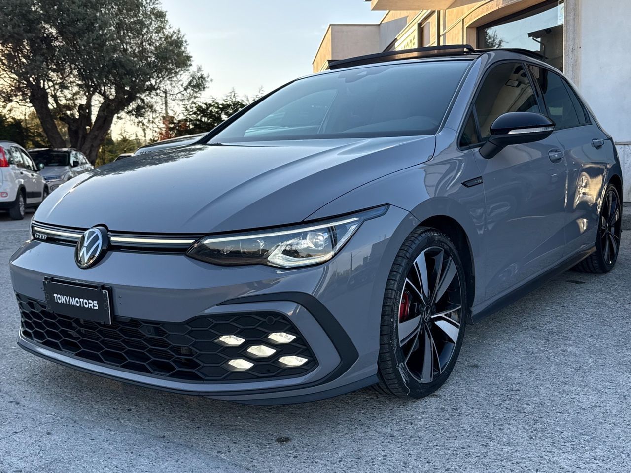 Volkswagen Golf GTD 2.0 DSG TETTO APRIBILE imagem 2