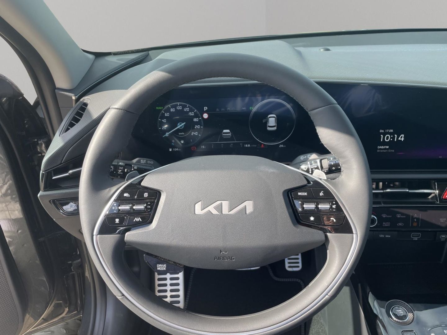 Fahrzeugabbildung Kia Niro Hybrid Spirit Sitzkühlung SpurhalteASS DAB