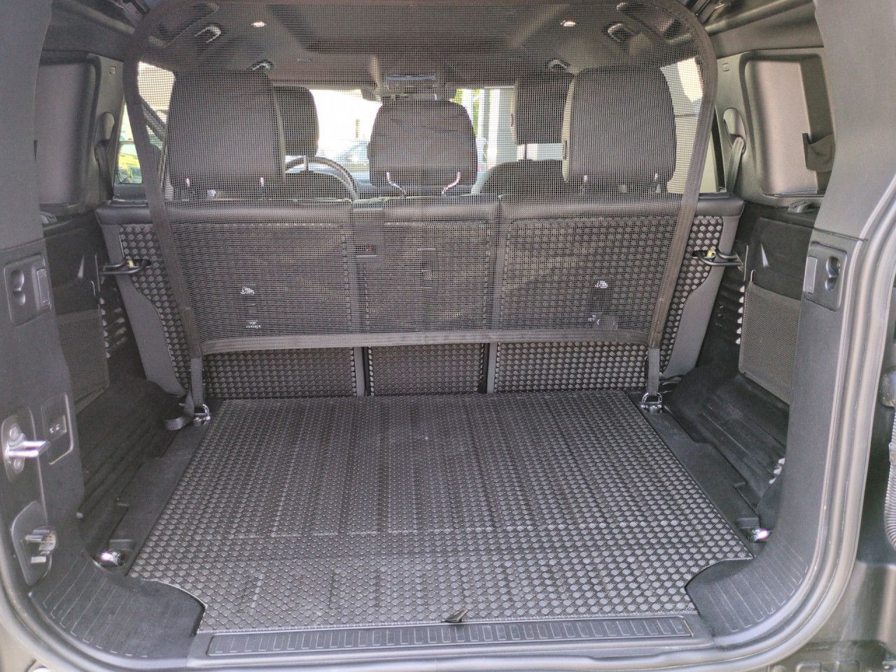 Land Rover Defender 110 D200 X-Dynamic SE AHK Winter-P. LED foto 11