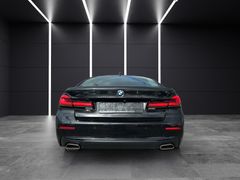 BMW 520 d xDrive Shadow-Line|CAM|Navi|VirtualCockpit