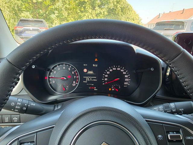 Suzuki SWIFT 1.2 Dualjet Comfort Allgrip Hybrid 4x4