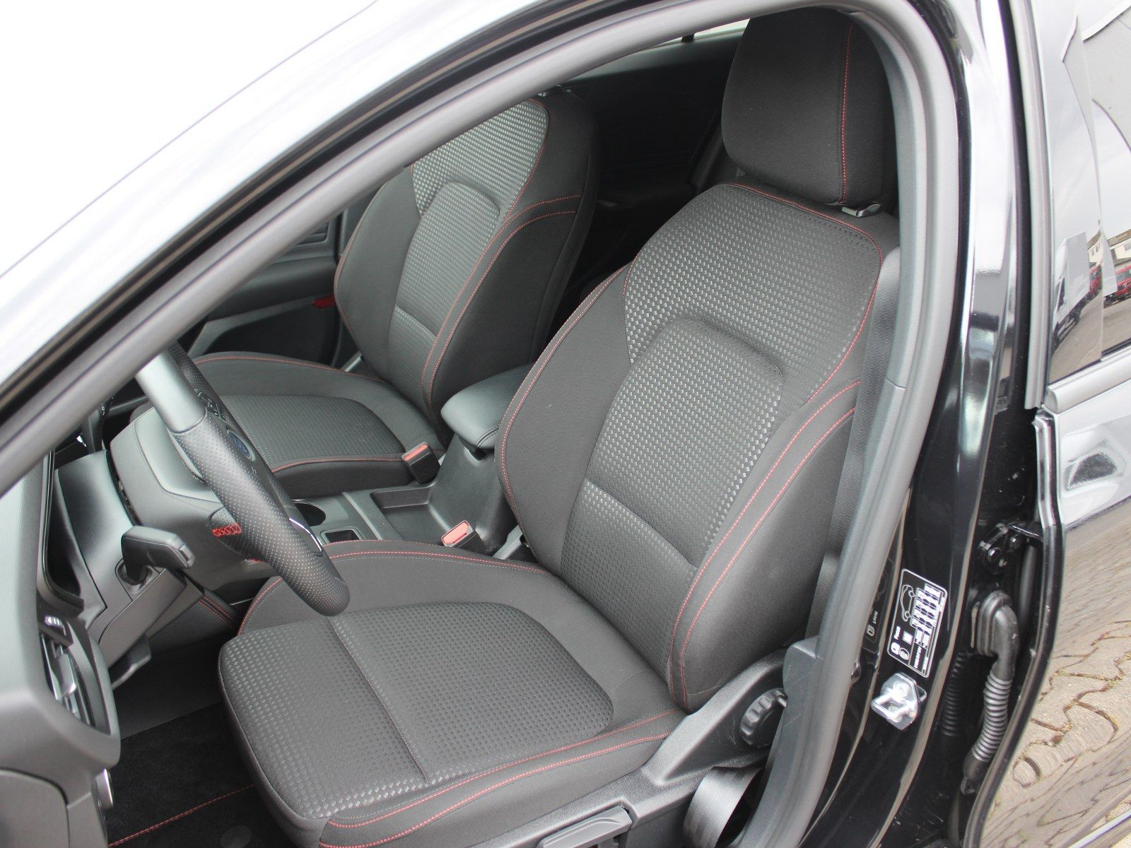Fahrzeugabbildung Ford Focus ST-Line X 1,5 EcoBlue