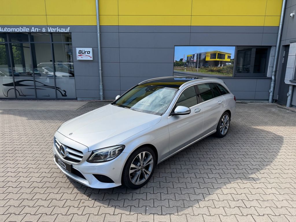 Image of Mercedes-Benz C 220