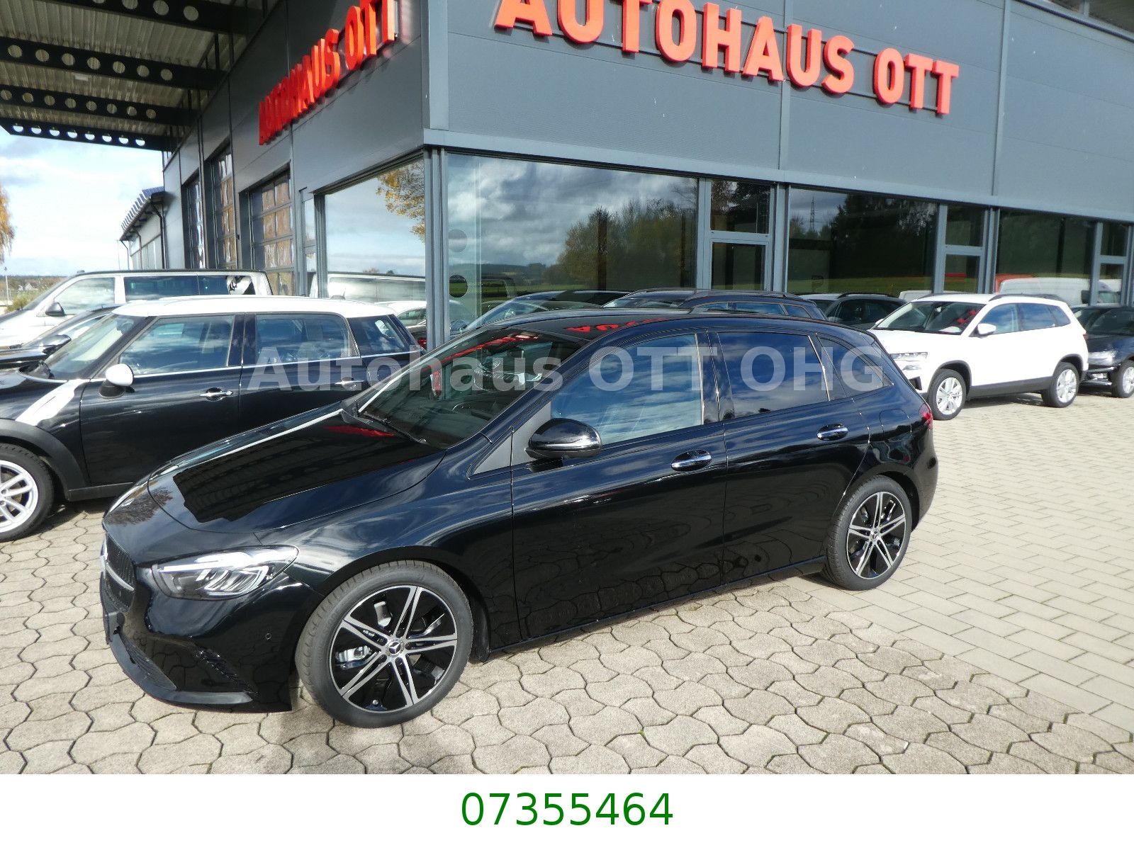 Mercedes-Benz B 200  Neufzg mit T.Z.  LED AHK 360 Grad Kamera