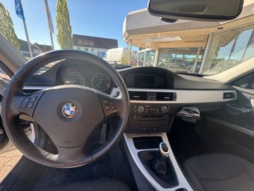 BMW 320 - 8