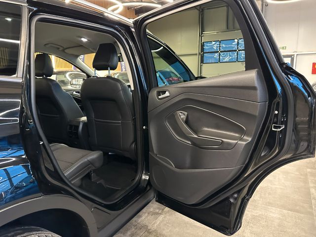 Ford Kuga Titanium *1. Hand*Klima*SHZ*Bluetooth*PDC*