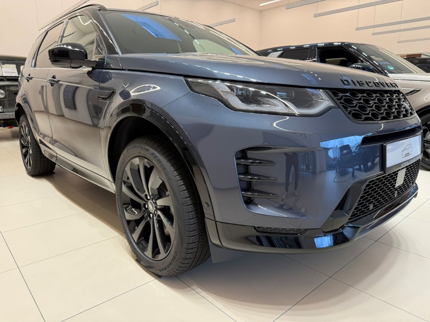 Land Rover Discovery Sport - Bild 2