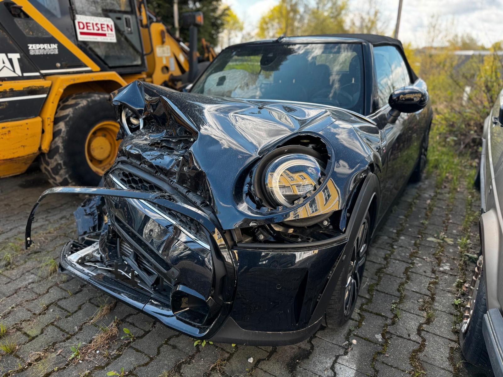 MINI Cooper S Cabrio Classic Trim Steptronic