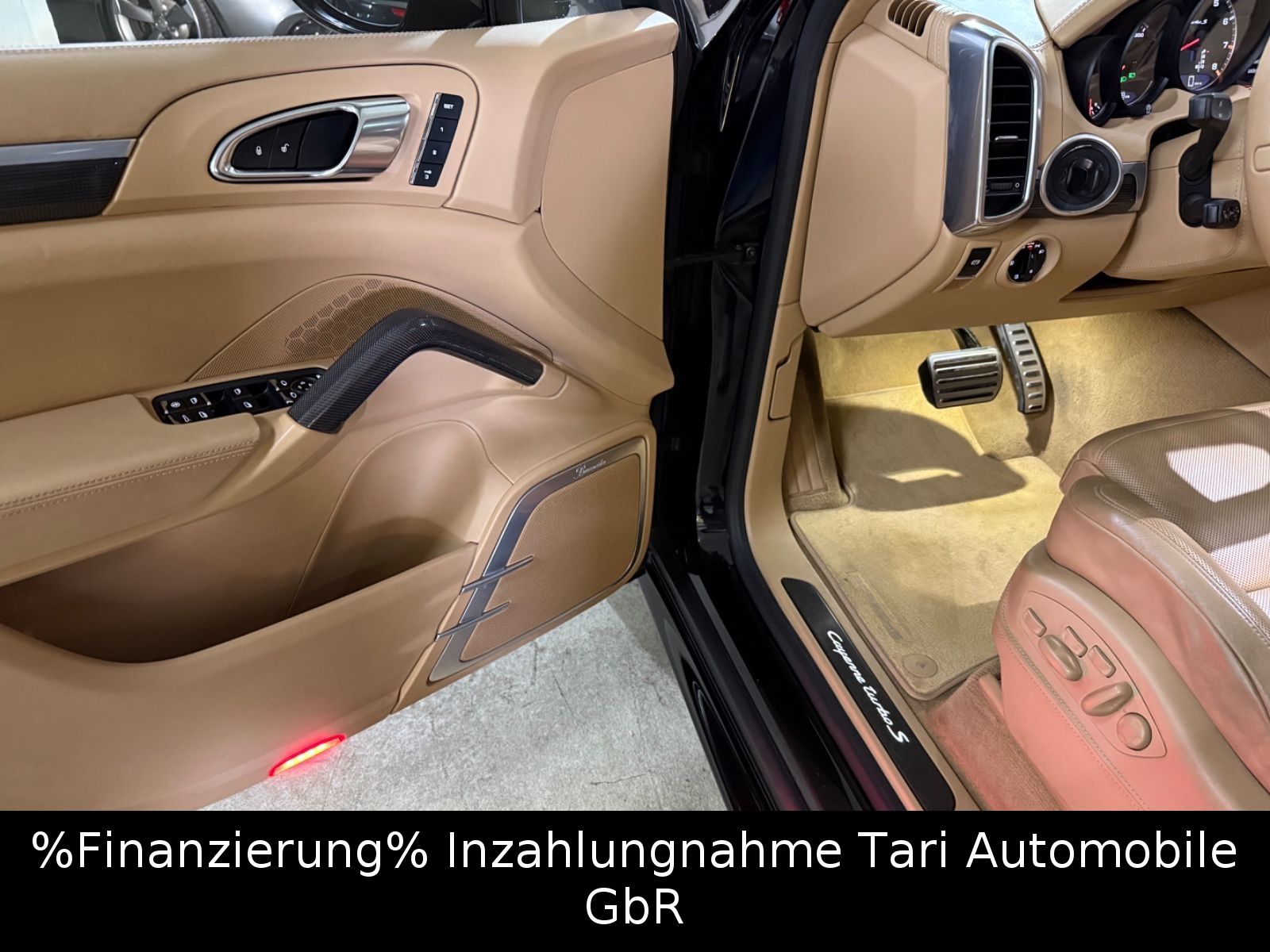 Porsche Cayenne Turbo S PCCB,PDLS+,ACC,Carbon,Pano.,21" foto 15
