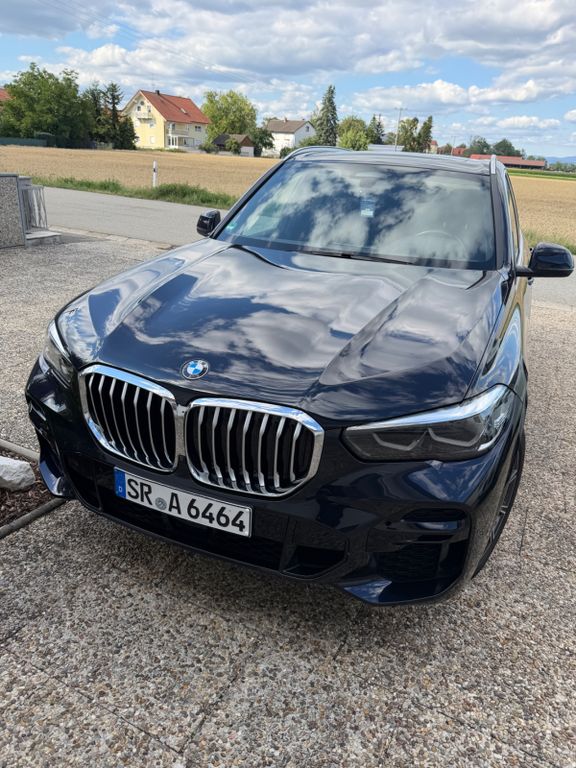 Image of BMW X5