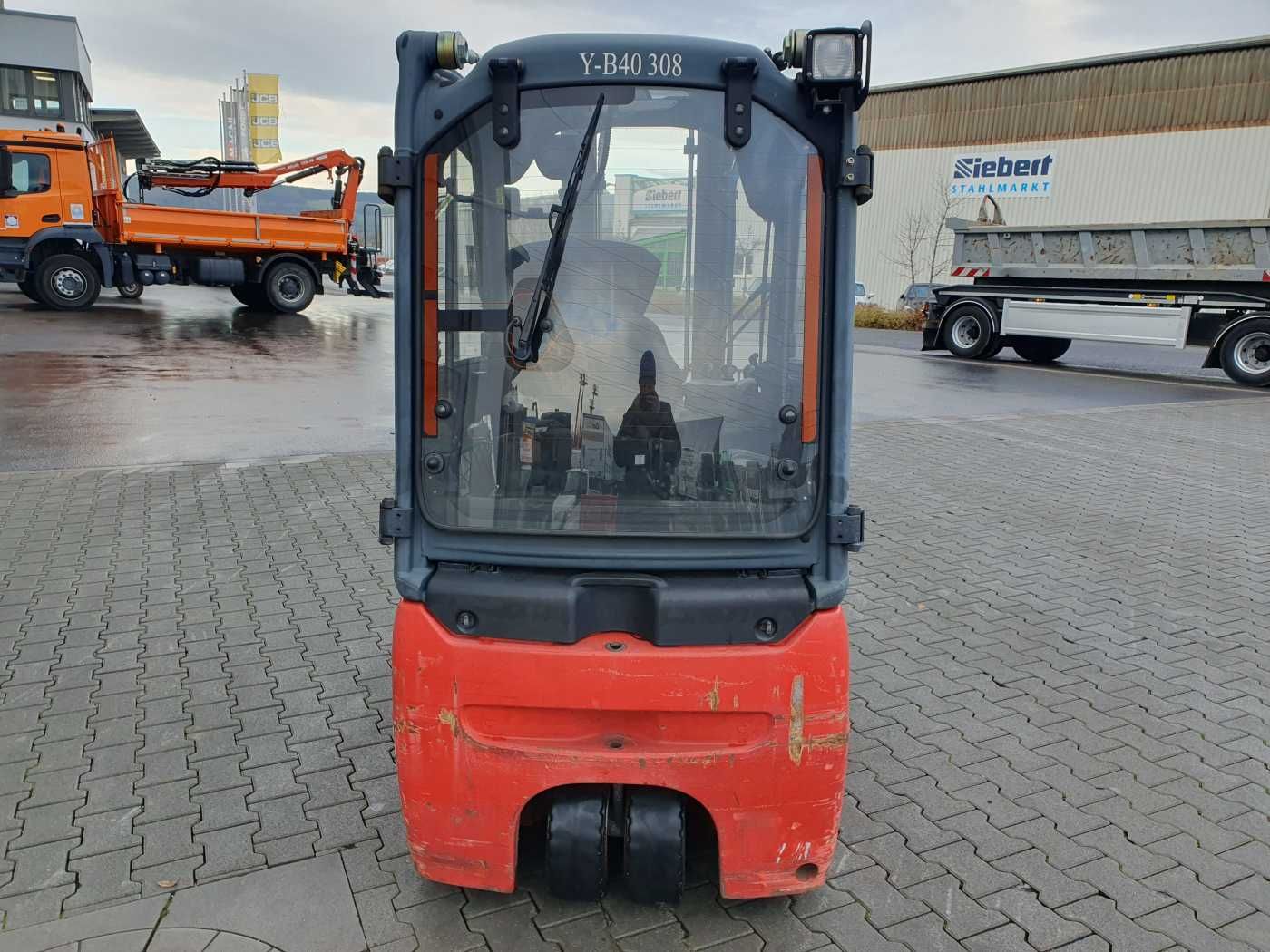 Fahrzeugabbildung Linde E18 - 01 / Triplex: 4.50m! / SS / nur 5.672h!