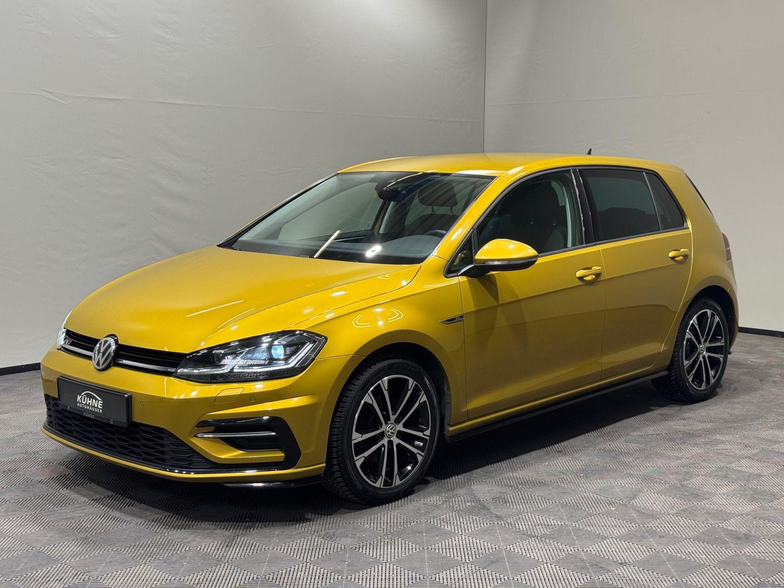 Volkswagen Golf Highline 1.5 TSI | LED ACC NAVI RÜKA SITZHZ