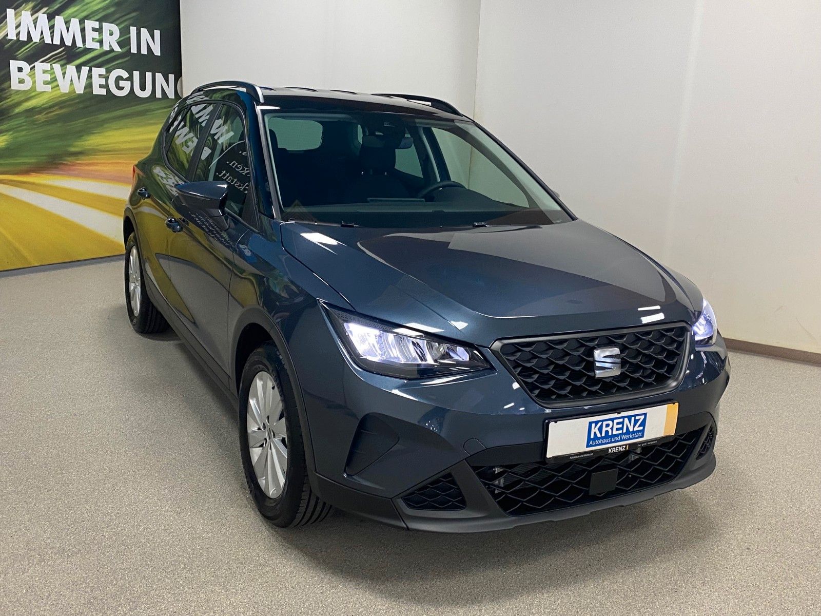 Fahrzeugabbildung SEAT Arona 1.0 TSI DSG STYLE+5 JAHRE GARANTIE+AHK+LED