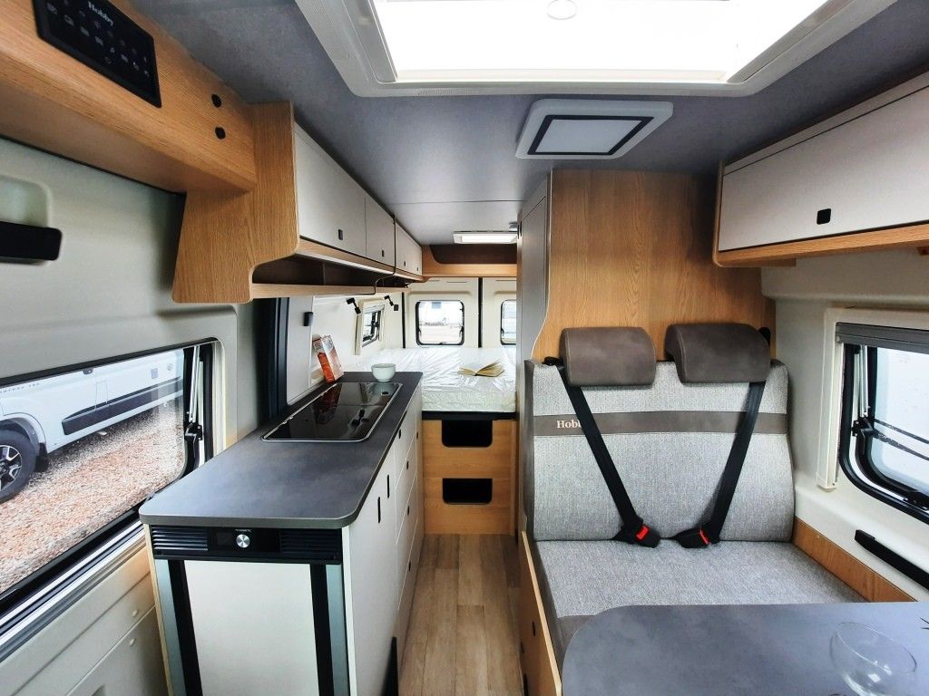 Fahrzeug Übersicht 6 Fahrzeugabbildung Hobby ONTOUR Van 600 FT Tageszulassung 11.045€ sparen
