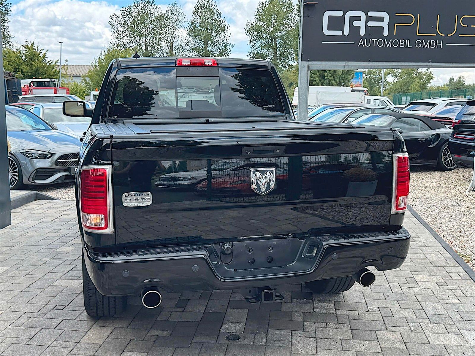 Fahrzeugabbildung Dodge RAM 5.7 V8 HEMI LARAMIE LONGHORN RAM BOX  LPG