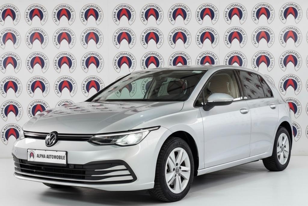 Volkswagen Golf VIII Lim. Life/KLIMA/NAVI/KAMERA