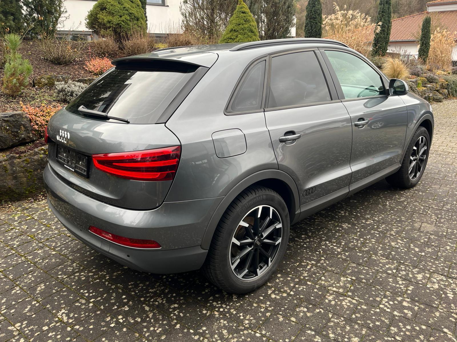 Audi Q3 2.0 TDI + XENON + BOSE + TÜV NEU