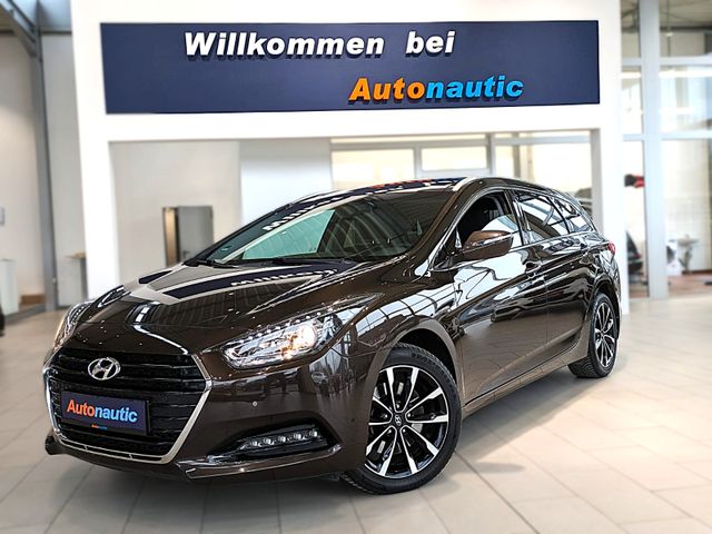 Hyundai i40 CW 1.7 Crdi KLIMAAUT. SITZHZG. NAVI PANO CAM
