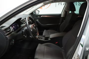 Skoda Superb Combi Style DCC Navi AHK Kamera 360 Grad