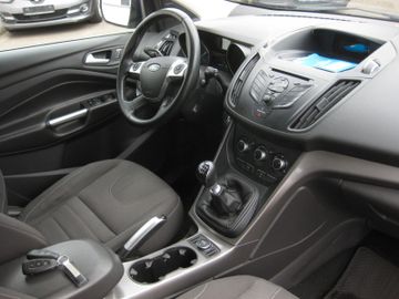 Ford Kuga - 9