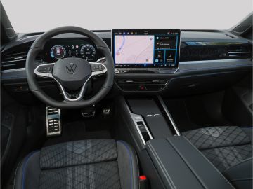 Volkswagen Passat R-Line 2.0 TDI 4Motion DSG AHK IQ Light