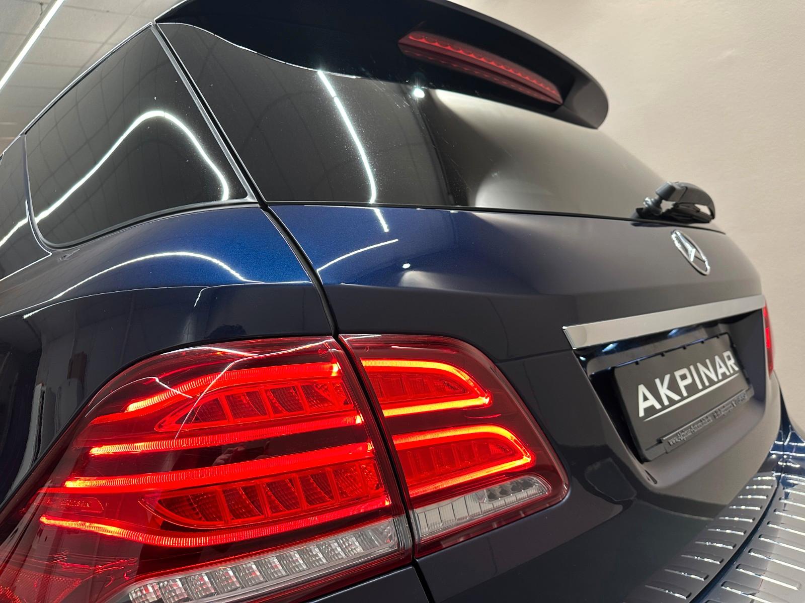 Mercedes-Benz GLE400 4Matic **1.HAND*STD-HZ*DISTR*LED**