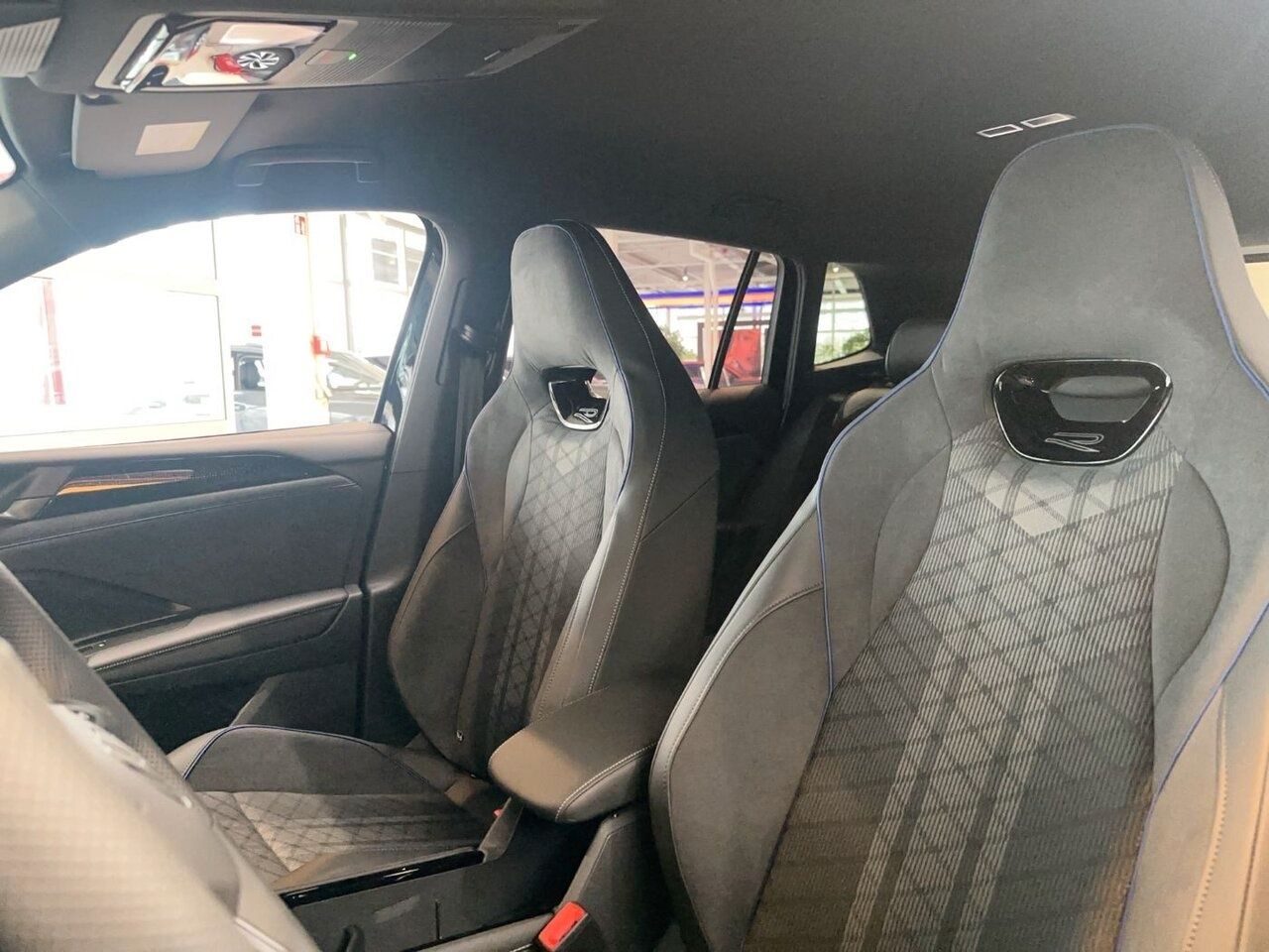 Volkswagen Tiguan - Bild 14