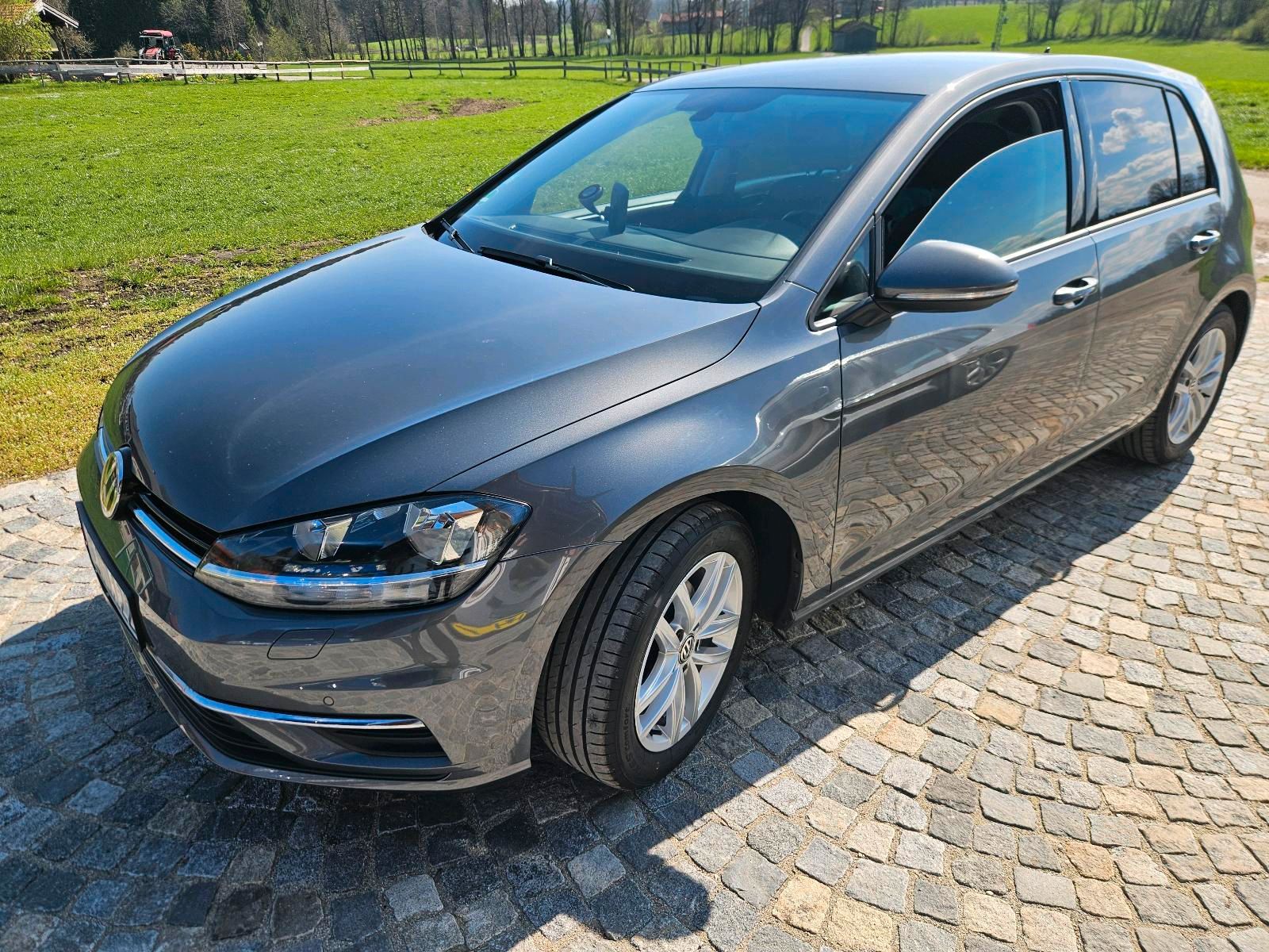 VW Golf