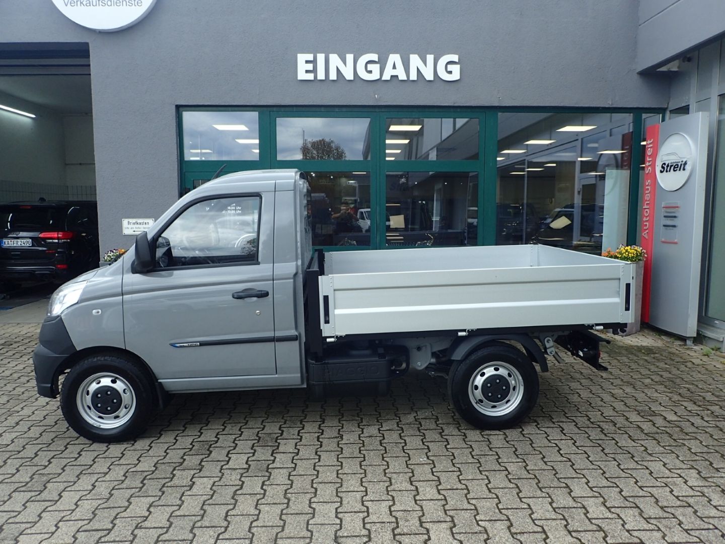 Fahrzeugabbildung Piaggio Porter NP6 Singlewheel Pick-up 2,2m Ladefläche L