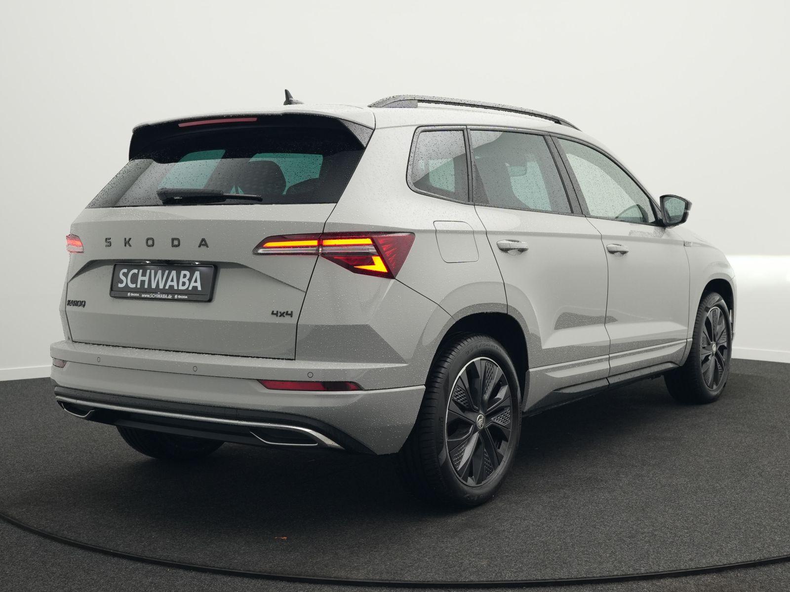 Skoda Karoq Sportline 2.0TSI 4x4 DSG *GRA*R-KAM*LED*18