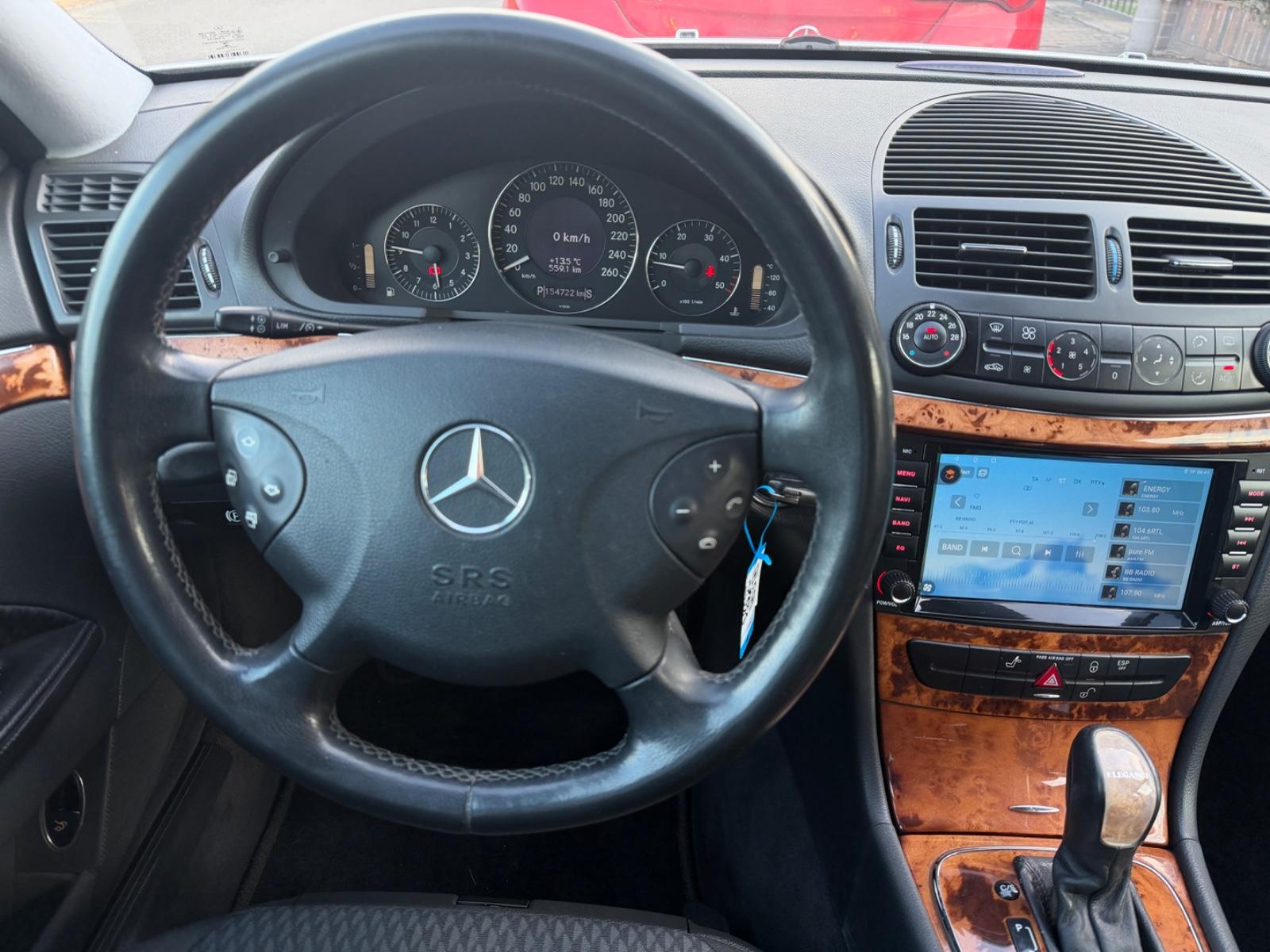 Mercedes-Benz E 220 CDI Limousine Automatik "Elegance"TÜV NEU