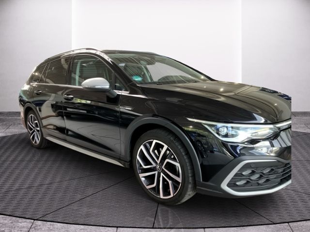 Fahrzeugabbildung Volkswagen Golf Variant 2.0 TDI SCR 4MOTION 147 kW ALLTRACK