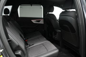 Audi Q7 - 11